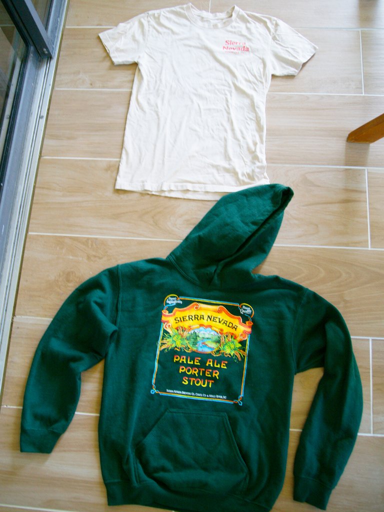 Sierra Nevada Brewing Co Sweatshirt And Tshirt Mens Small